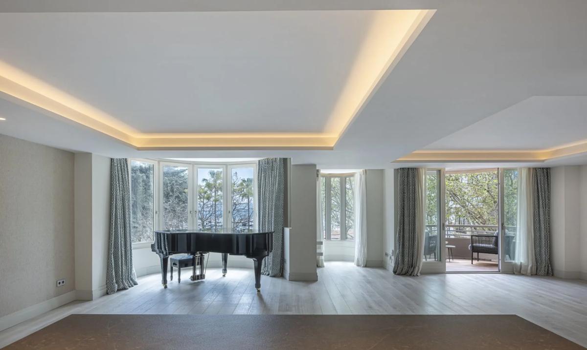 Sale of apartment in Calle Nuestra Señora de Gracia, Marbella
photo 2