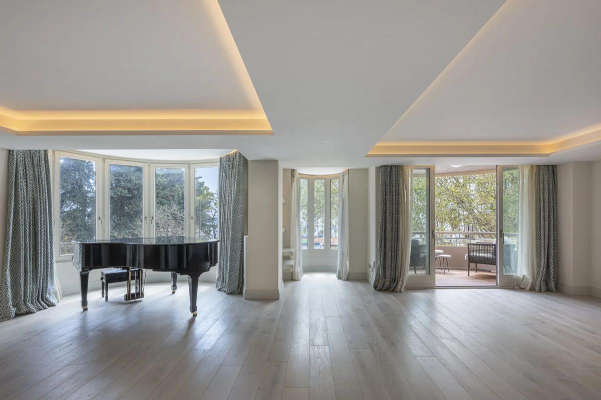 Sale of apartment in Calle Nuestra Señora de Gracia, Marbella
photo 3