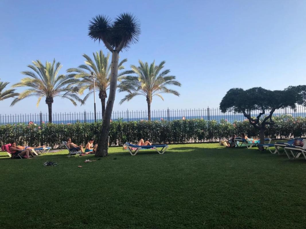 Sprzedaż mieszkania w Calle Camilo José Cela, Marbella
photo 1