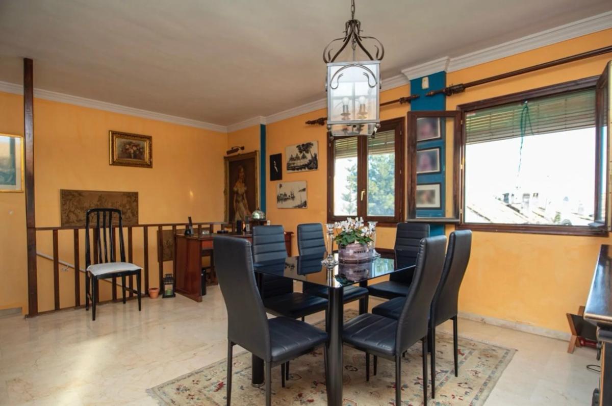 Venta de chalet adosado en Calle Maestro Don José Alcalá , Marbella photo 4