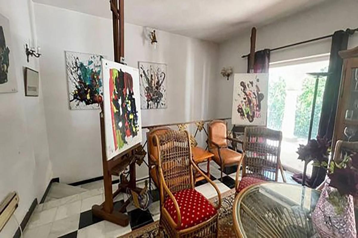Venta de chalet independiente en Barrio Valdeolletas-Las Cancelas-Xarblanca, Marbella
 photo 2