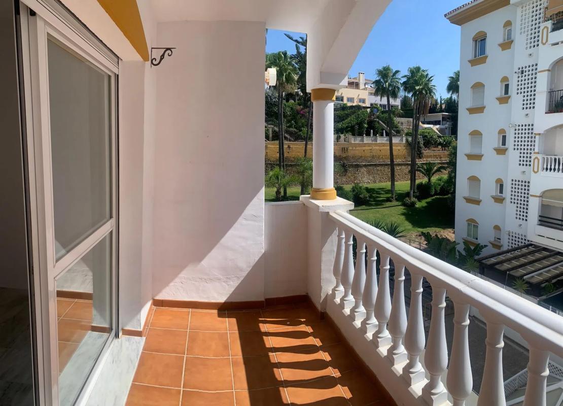 Venta de piso en Barrio Huerta Belón-Calvario, Marbella
photo 1