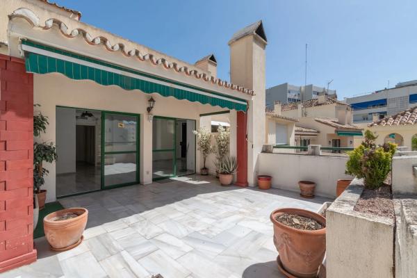 Пентхаус на продажу в  Calle Jacinto Benavente, 19, Марбелла photo 3