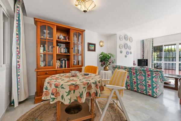 Дуплекс на продажу в Barrio Valdeolletas-Las Cancelas-Xarblanca, Марбелла photo 4