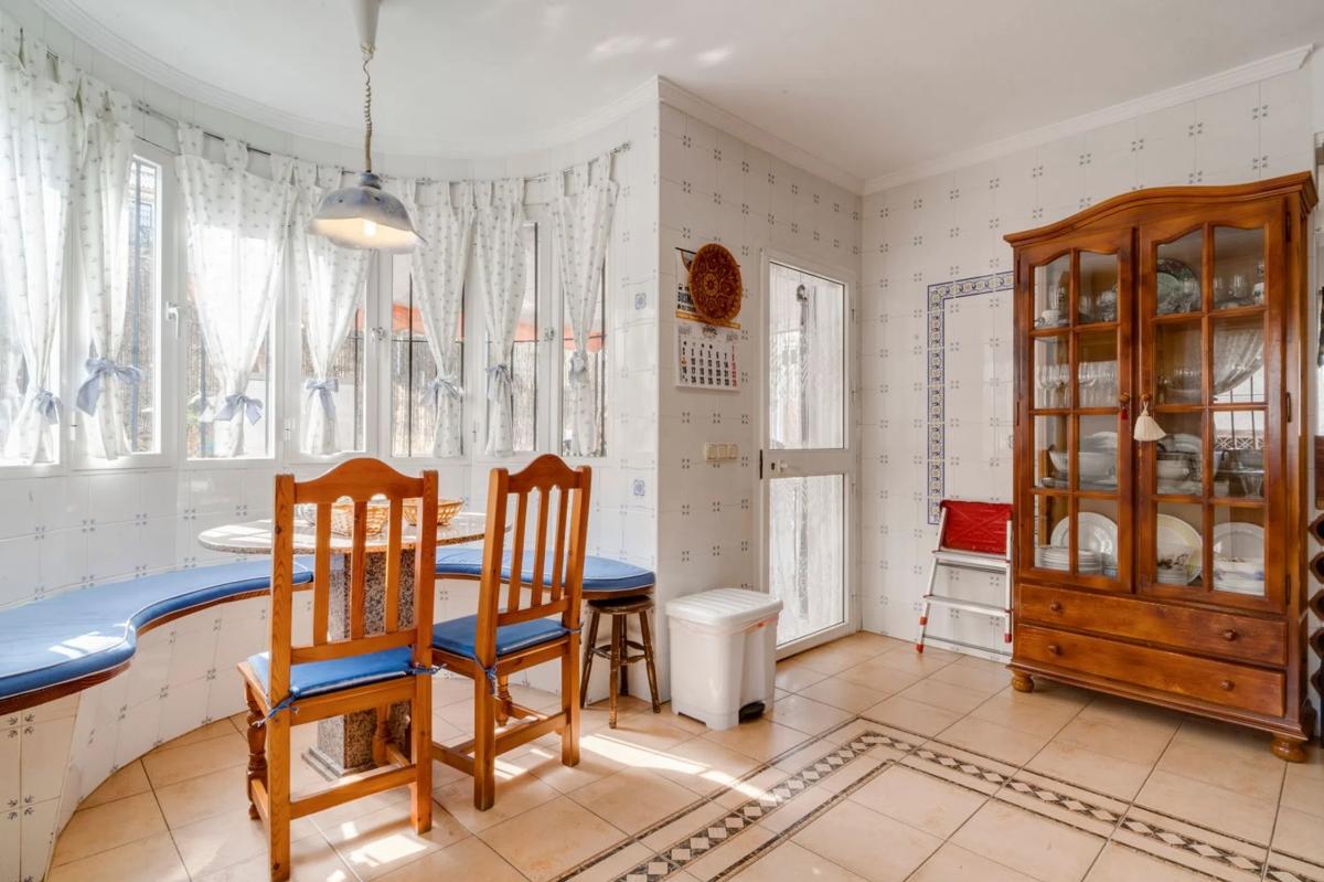 Venta de chalet independiente en Urbanizacion Buenavis, 3, Marbella
photo 1