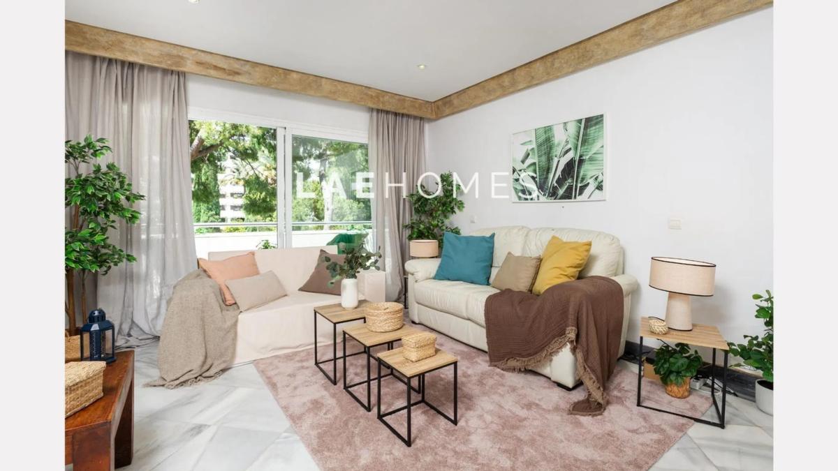 Venta de piso en Barrio Playa de la Fontanilla, Marbella
photo 2