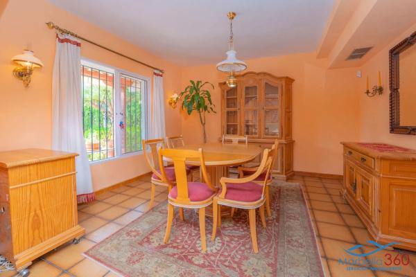 Chalet independiente en venta en Calle la Morera, 19, Marbella
 photo 3