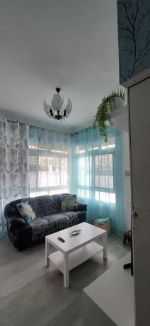 Piso en venta en Calle Serenata, Marbella
 photo 1