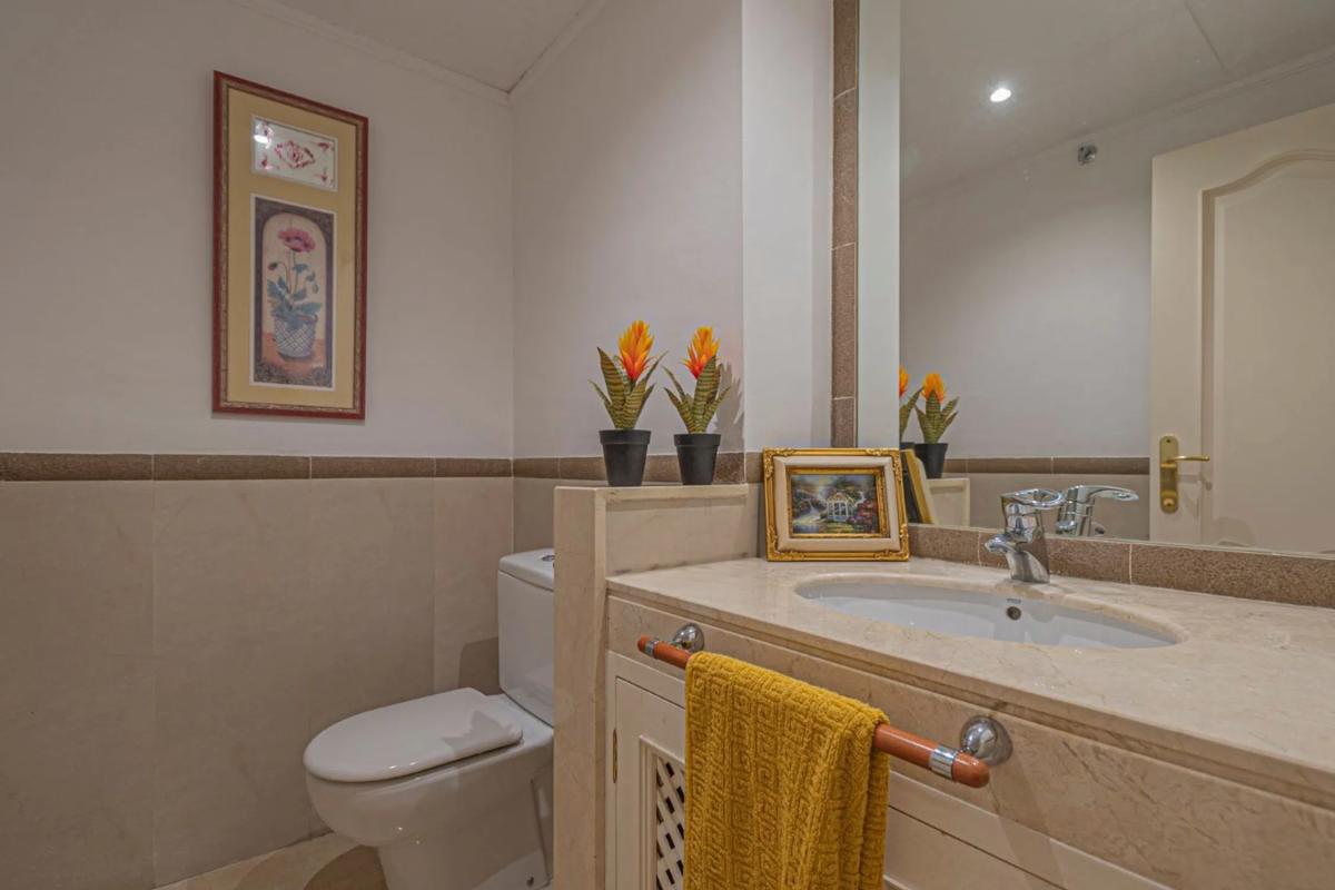 Venta de piso en Calle José Meliá, Marbella
 photo 3