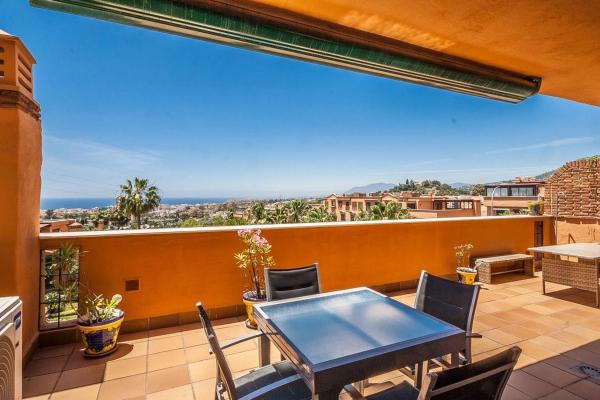 Piso en venta en Calle Buenaventura, Marbella
 photo 4