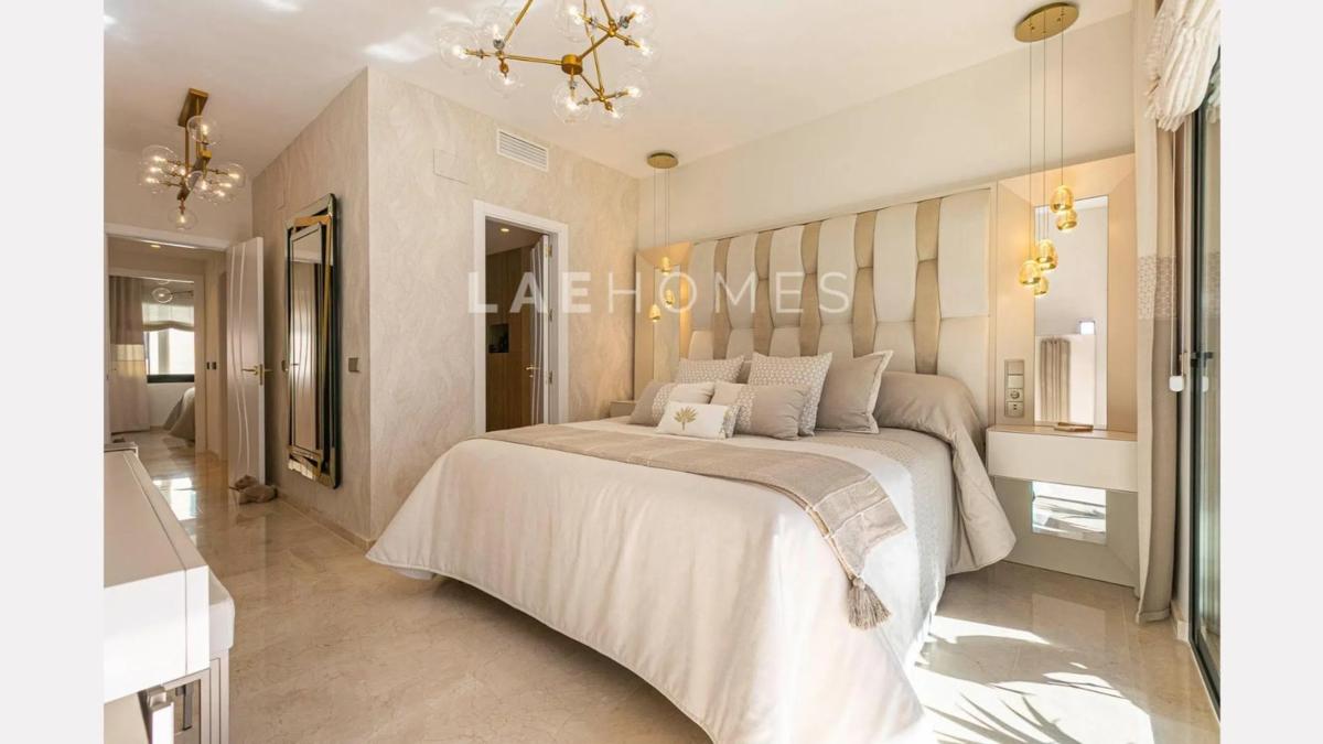 Venta de ático en  Barrio Playa Bajadilla-Puertos, Marbella photo 5