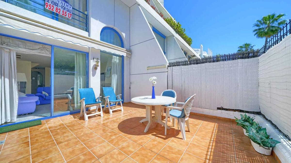 Sprzedaż mieszkania w Calle de Ramón Gómez de la Serna, 61, Marbella
photo 2