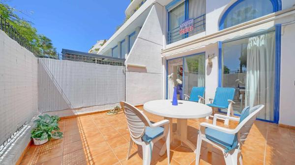 Piso en venta en Calle de Ramón Gómez de la Serna, 61, Marbella
 photo 4