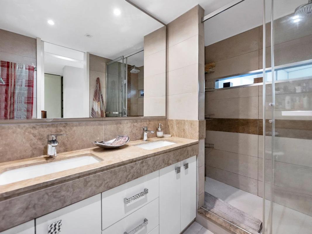 Venta de piso en Avenida Arias Maldonado, Marbella
 photo 5