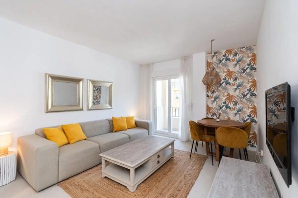 Piso en venta en Barrio Ricardo Soriano, Marbella
 photo 1