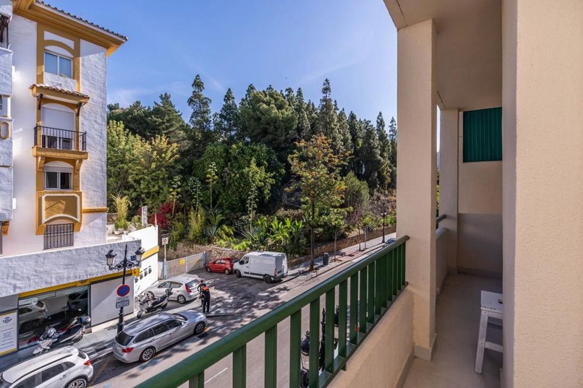Venta de piso en Barrio Ricardo Soriano, Marbella
 photo 3
