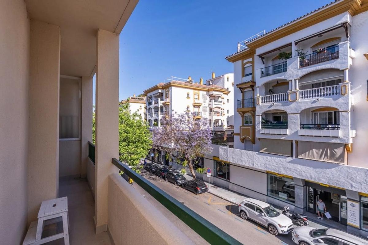 Venta de piso en Barrio Ricardo Soriano, Marbella
 photo 4