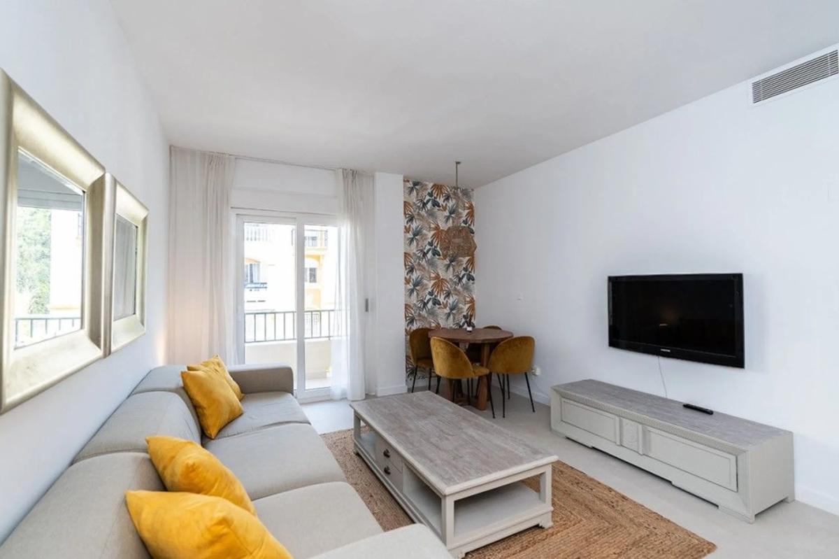 Venta de piso en Barrio Ricardo Soriano, Marbella
 photo 5