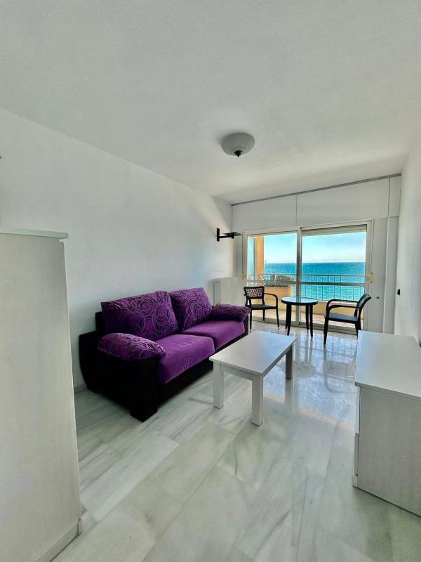 Venta de estudio en Calle Camilo José Cela, Marbella photo 4