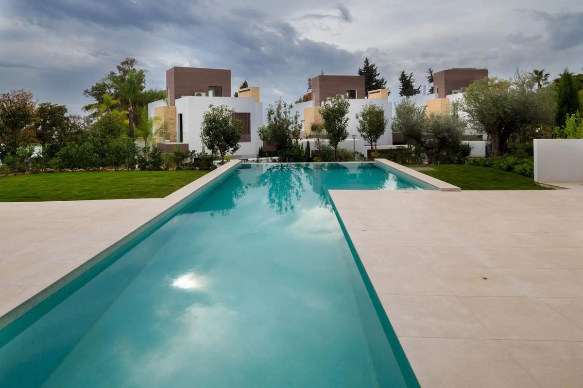 Venta de chalet independiente en Avenida Ricardo Soriano, Marbella
photo 2