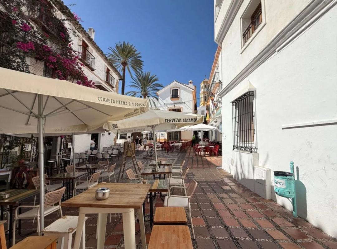 Venta de chalet independiente en Calle Mendoza, Marbella
 photo 2