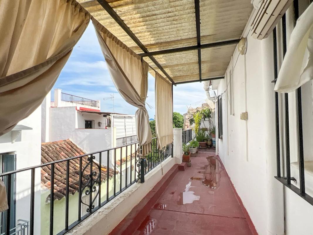 Venta de chalet adosado en Barrio Casco Antiguo , Marbella photo 5