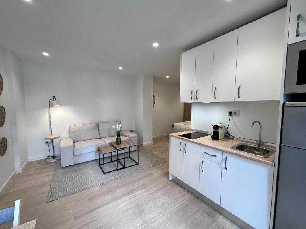 Venta de estudio en Avenida Ricardo Soriano, Marbella photo 4