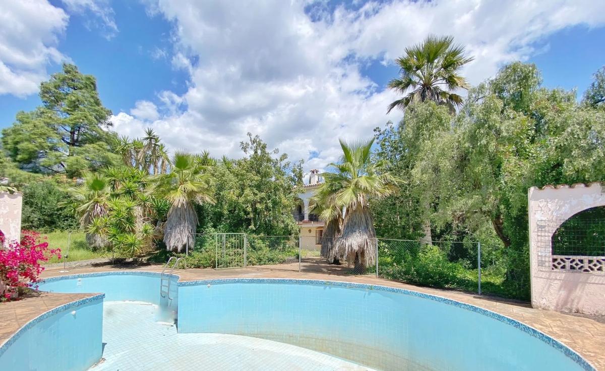 Venta de chalet independiente en Barrio Huerta Belón-Calvario, Marbella
photo 1