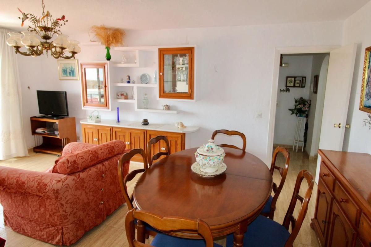 Sale of apartment in Avenida mercado, Marbella
 photo 4