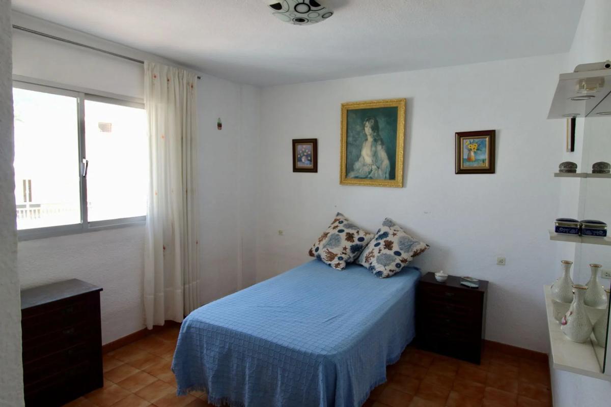 Sale of apartment in Avenida mercado, Marbella
 photo 5