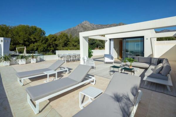 Duplex en venta en Barrio Casco Antiguo, Marbella thumbnail 1