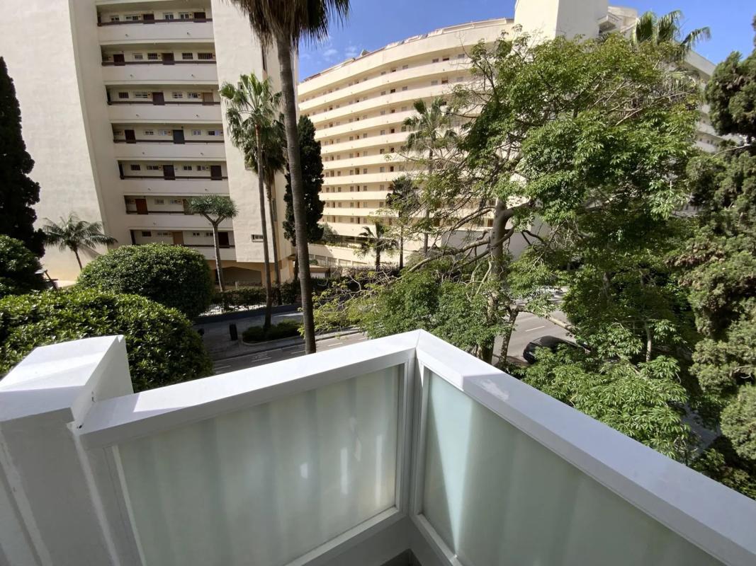Sprzedaż mieszkania w Avenida Fontanilla, Marbella
photo 1