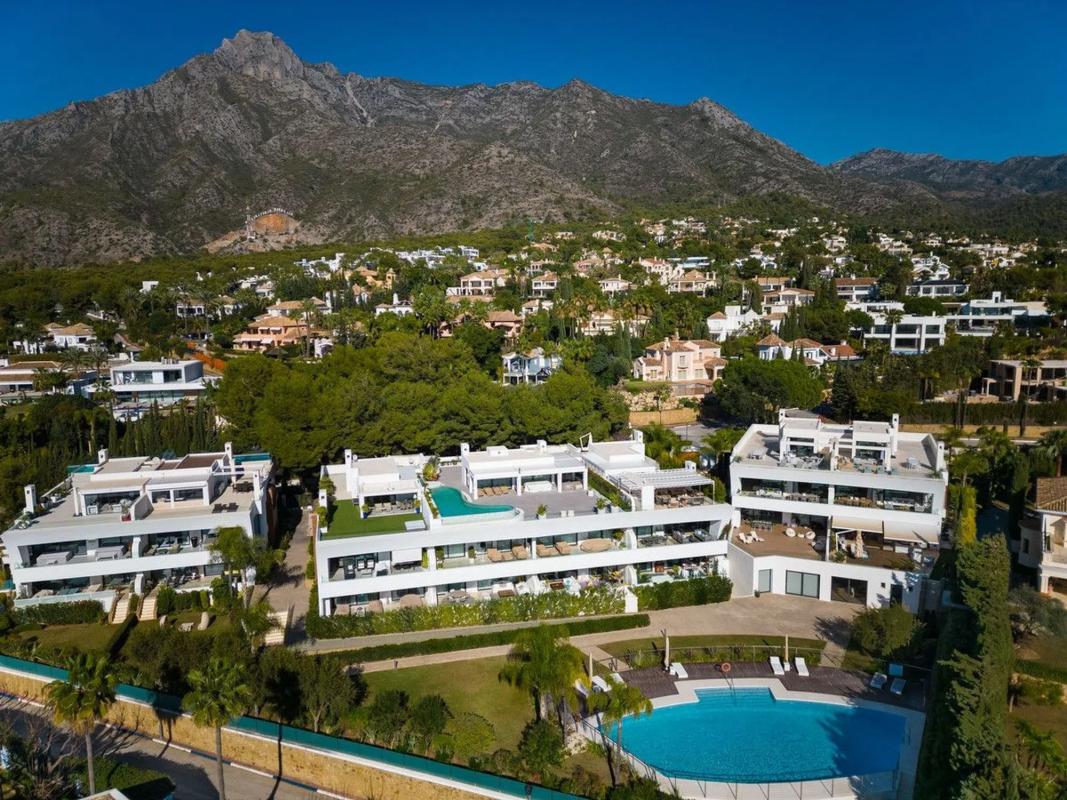Venta de duplex en Barrio Casco Antiguo, Marbella photo 1