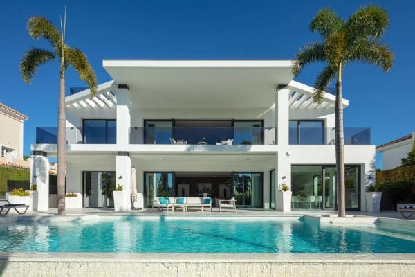 Chalet independiente en venta en Barrio Casco Antiguo, Marbella
 photo 1