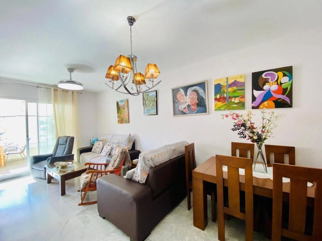 Venta de piso en Barrio Ricardo Soriano, Marbella
 photo 2