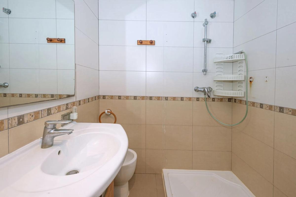 Venta de piso en Barrio Playa Bajadilla-Puertos, Marbella
photo 4