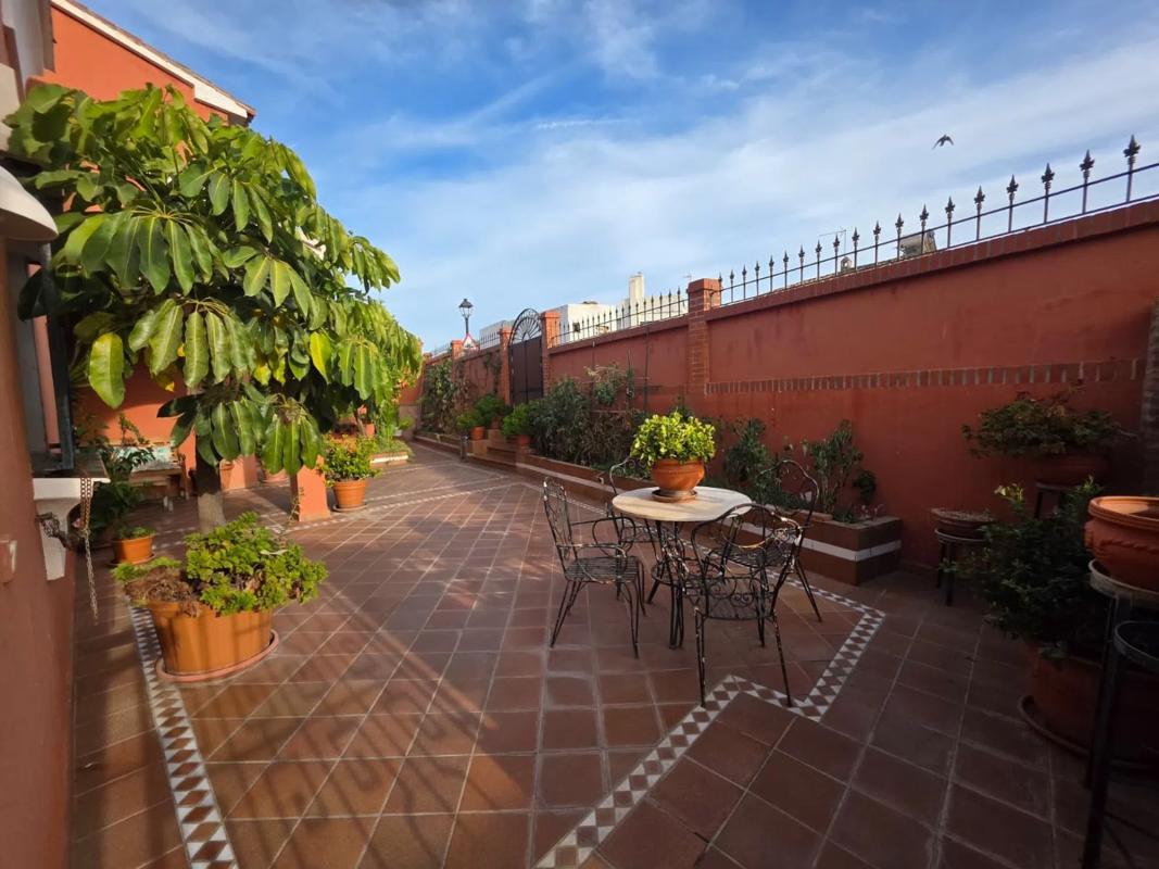 Sale of independent chalet in Calle Fernando VII, Marbella
photo 3
