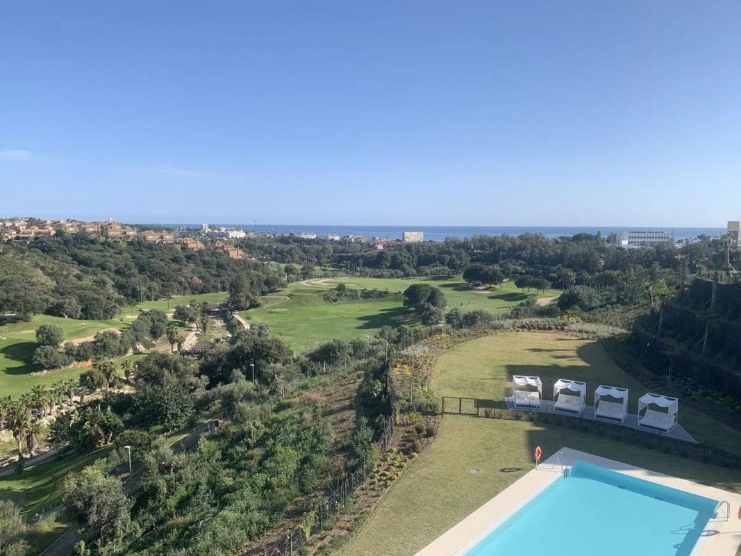 Продажа пентхауса на Calle Algarrobo s/n, Марбелла photo 1