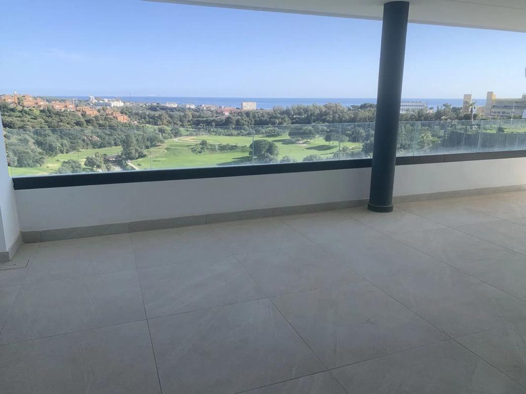 Продажа пентхауса на Calle Algarrobo s/n, Марбелла photo 2