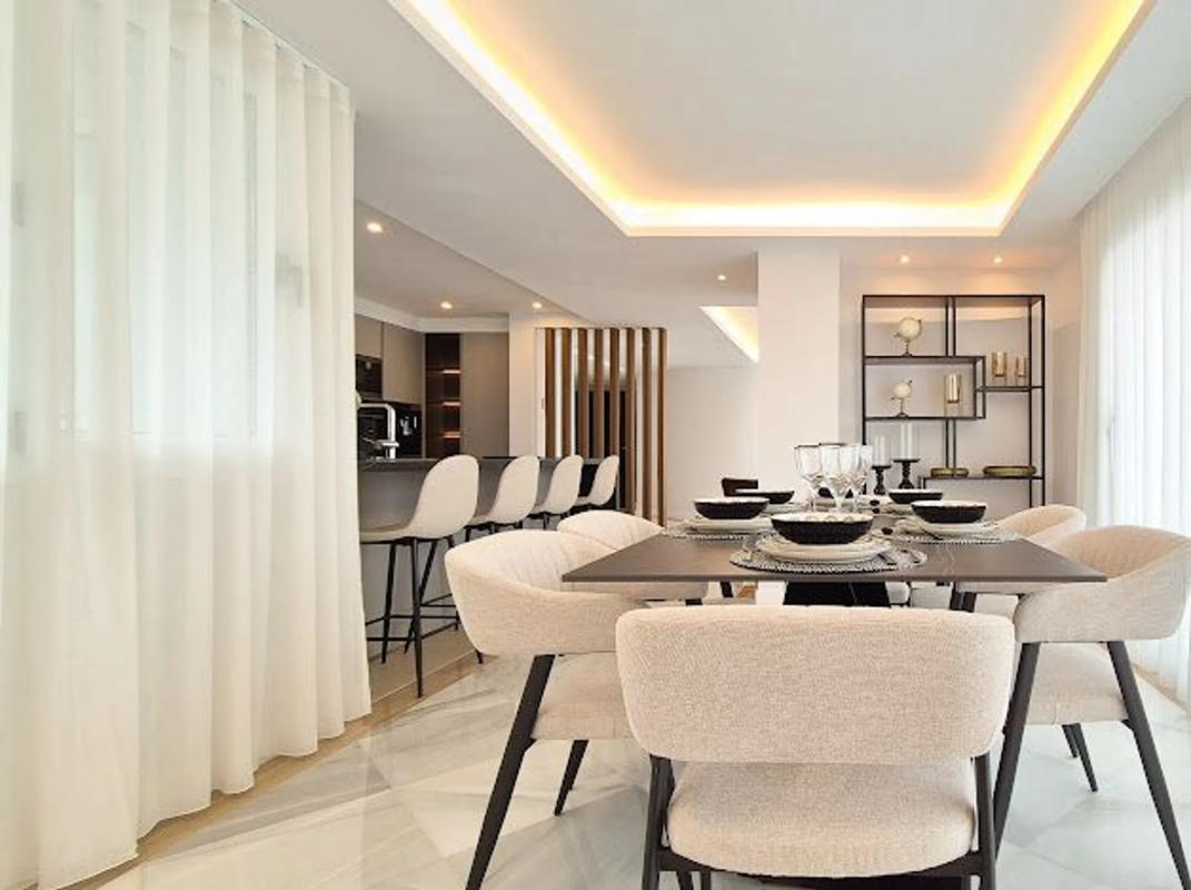 Venta de duplex en Calle Estébanez Calderón, 6, Marbella photo 1