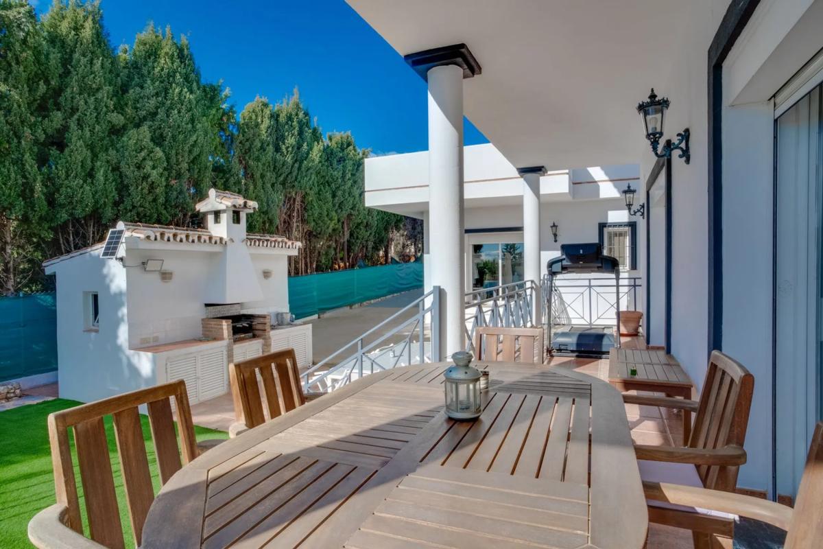 Venta de chalet independiente en Urbanización la Cantera, Marbella
photo 4