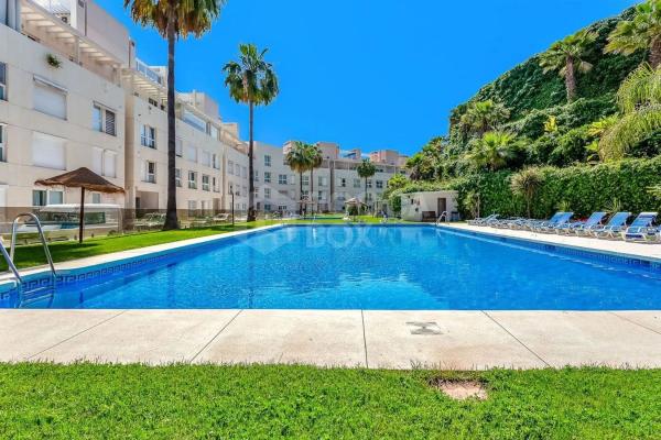 Piso en venta en Barrio Valdeolletas-Las Cancelas-Xarblanca, Marbella
photo 1