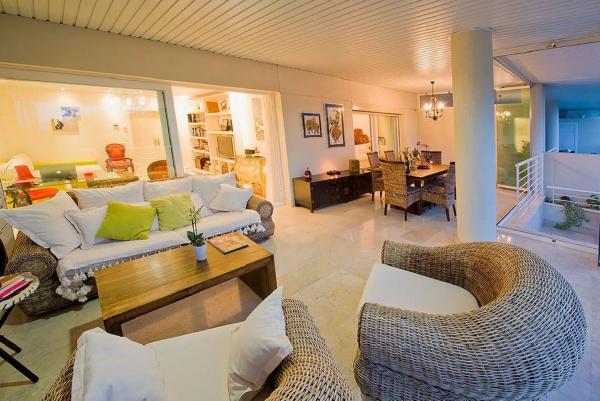Piso en venta en Barrio Valdeolletas-Las Cancelas-Xarblanca, Marbella
 photo 4