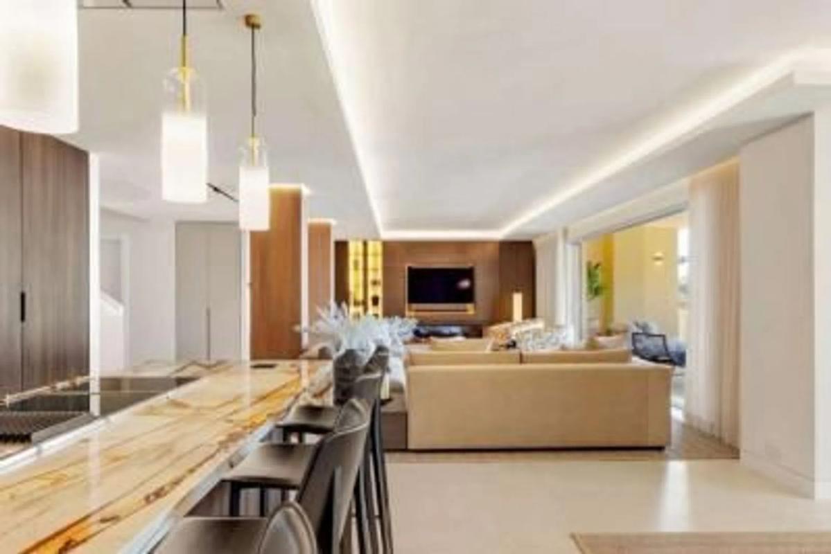 Sale of apartment in Barrio Casco Antiguo, Marbella
photo 2