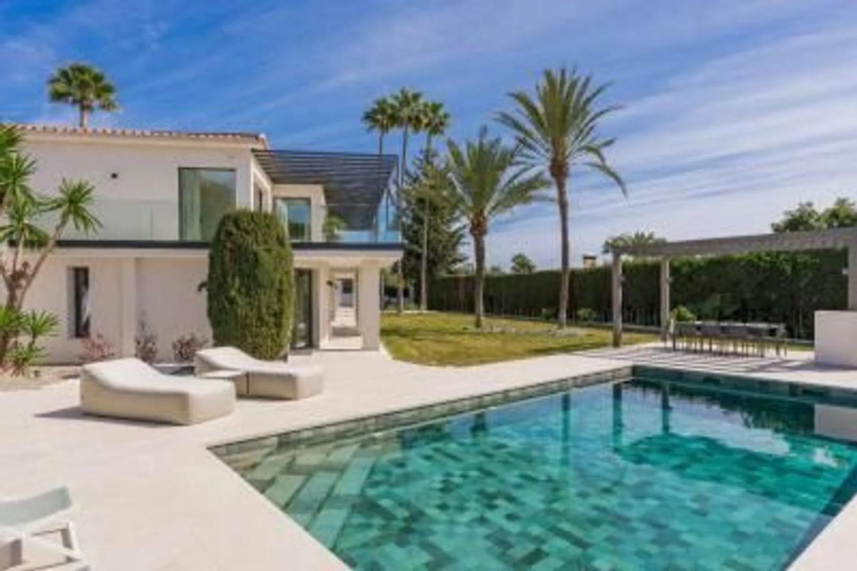 Venta de chalet independiente en Barrio Casco Antiguo, Marbella
photo 3