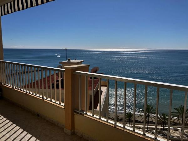 Piso en venta en Calle Camilo Jose Cela, 7, Marbella
photo 1