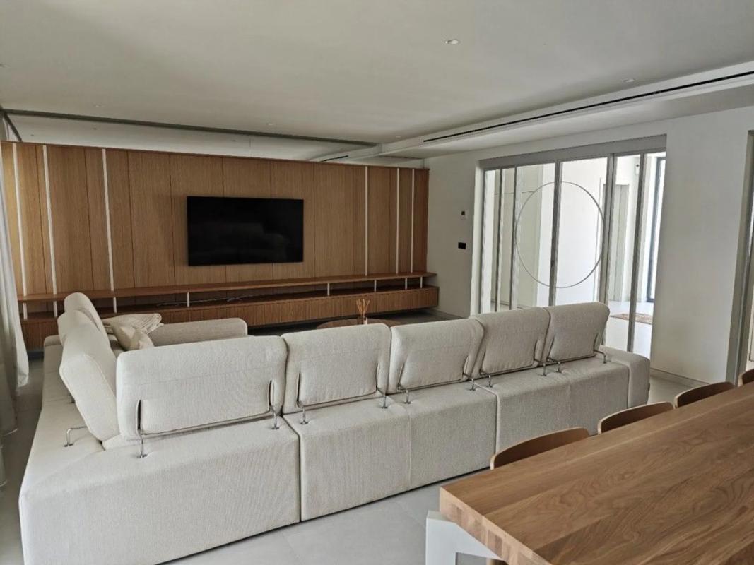 Venta de chalet independiente en Barrio Valdeolletas-Las Cancelas-Xarblanca, Marbella
 photo 4