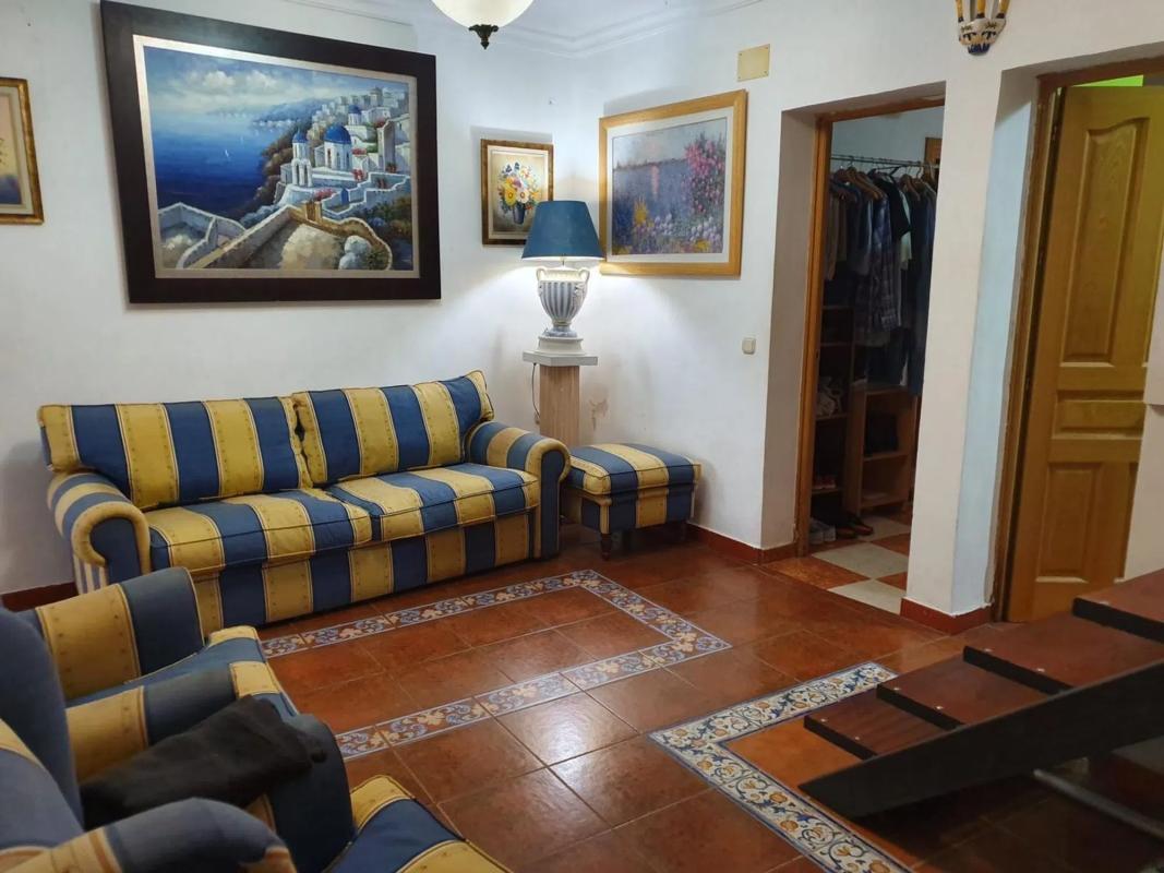 Venta de chalet adosado en Calle Lobatas s/n , Marbella photo 5