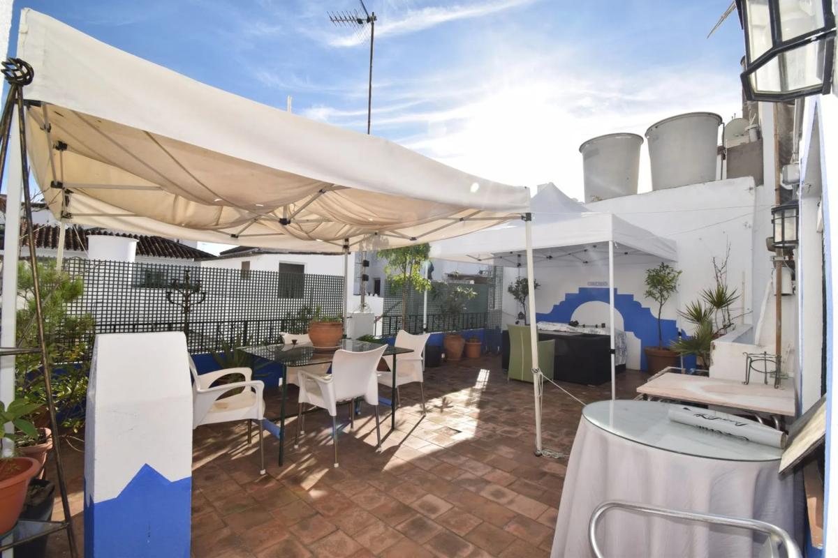 Venta de chalet adosado en Barrio Casco Antiguo , Marbella photo 1
