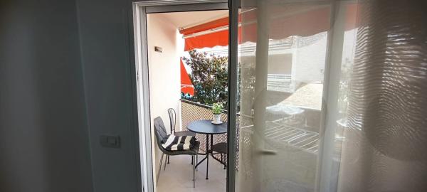 Piso en venta en Barrio Playa Bajadilla-Puertos, Marbella
photo 1
